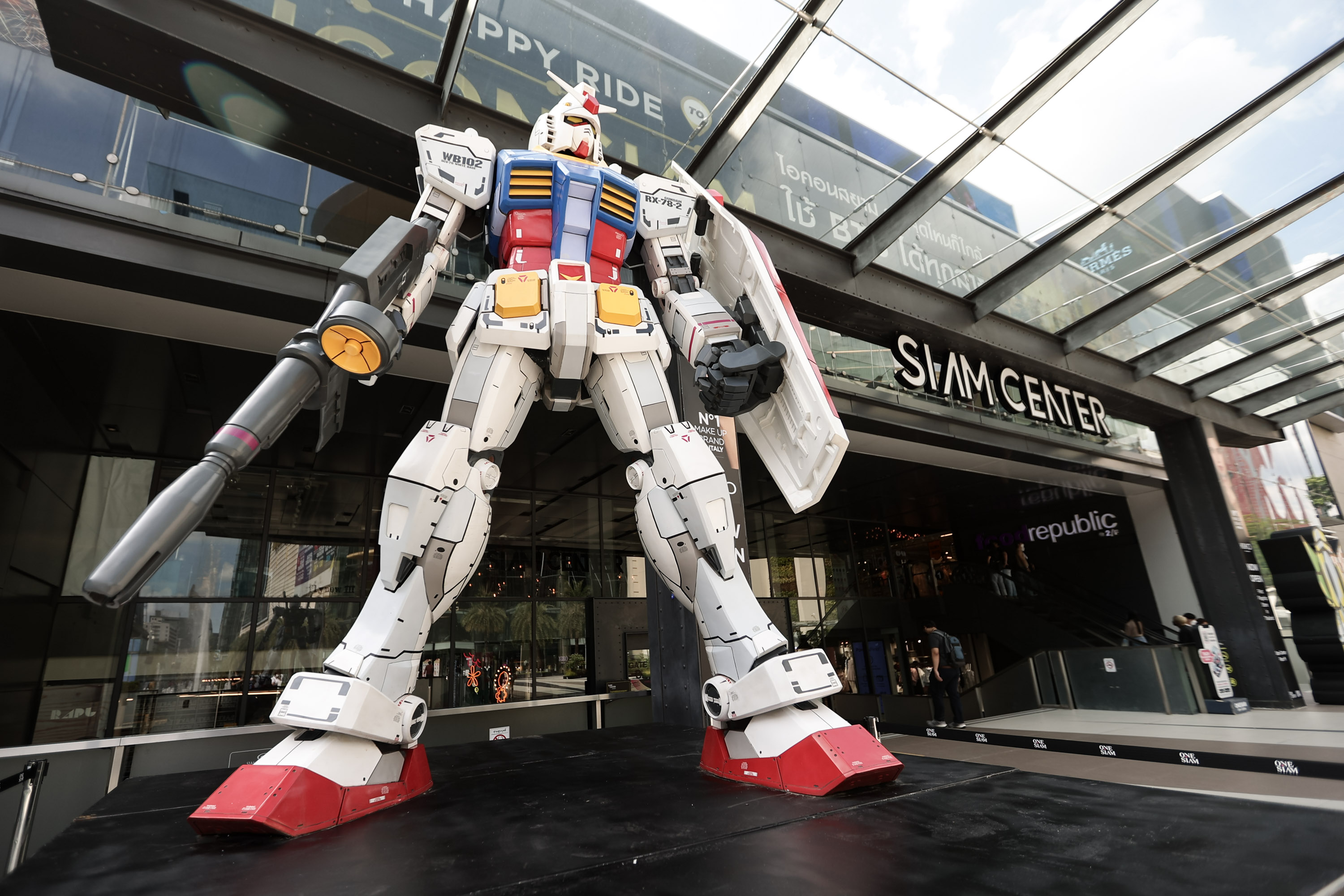 กันดั้มแลนดิ้งแล้ว! "THE GUNDAM BASE THAILAND" แห่งแรกใน SOUTHEAST ASIA